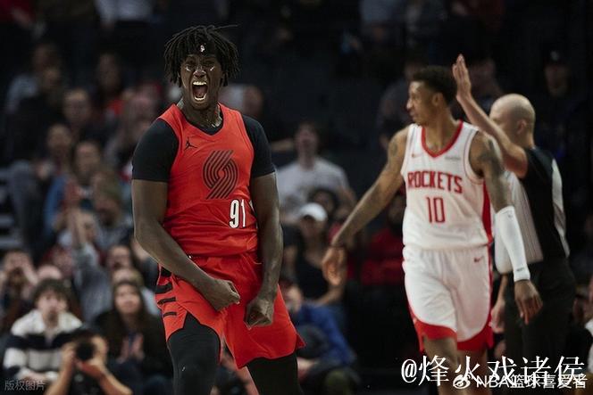 10投0中！小史密斯坑惨火箭 1.22亿续约成笑柄